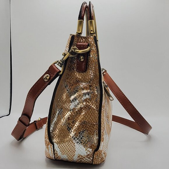 Women's Aria Shopper Metallic Spring Python - Picture 5 of 15